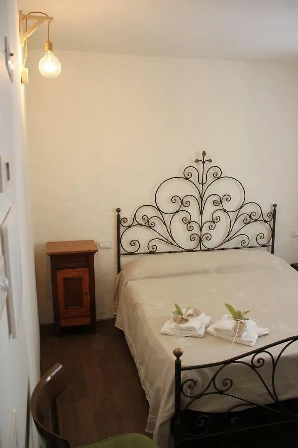 Casa Del Nespolo Acomodação com café da manhã Pilzone